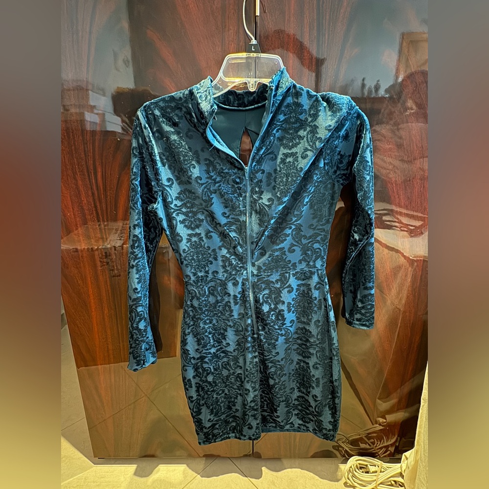 Windsor Teal Velvet Dress with Black Patterns